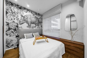 Warsaw Postępu Apartment - Parking, Balcony, AC - by Rentujemy Warsaw